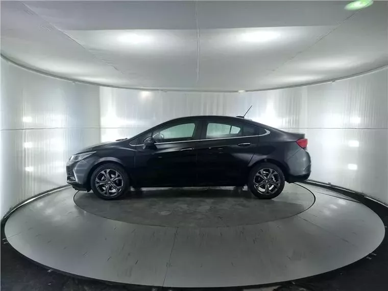 Chevrolet Cruze Preto 18