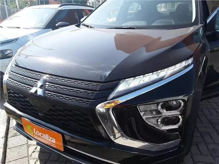 Mitsubishi Eclipse Cross Preto 4