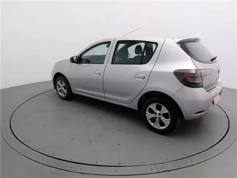 Renault Sandero Prata 19