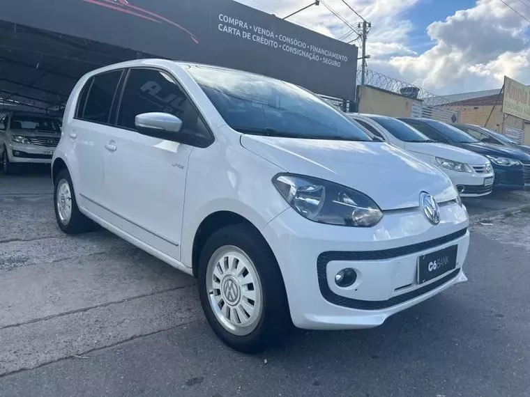 Volkswagen UP Branco 4