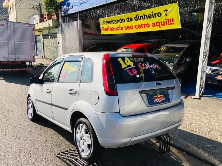 Ford Fiesta Prata 6