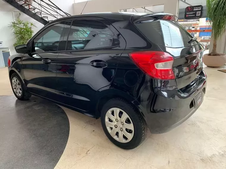 Ford KA Preto 5