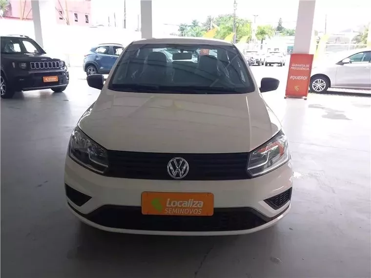 Volkswagen Voyage Branco 9