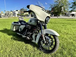 Street Glide