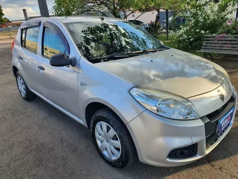 Renault Sandero Prata 28