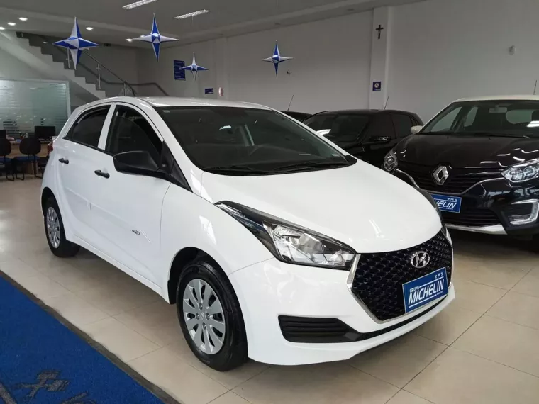 Hyundai HB20 Branco 8