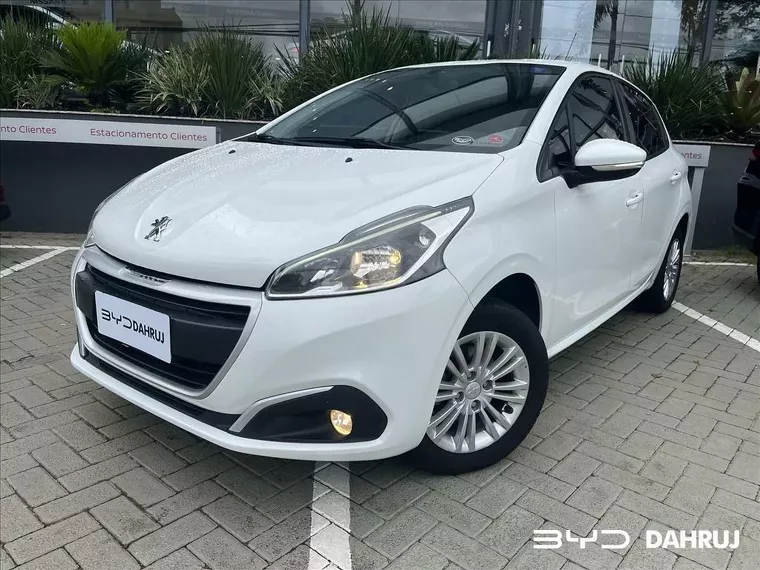 Peugeot 208 Cinza 1