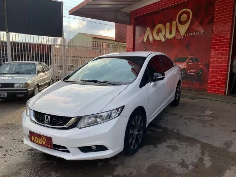 Honda Civic Branco 20