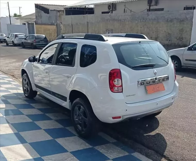 Renault Duster Branco 3