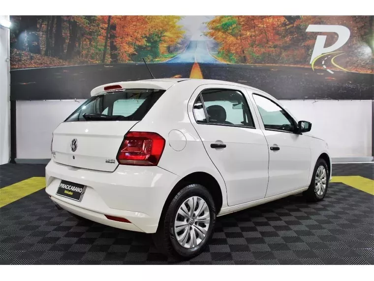 Volkswagen Gol Branco 2