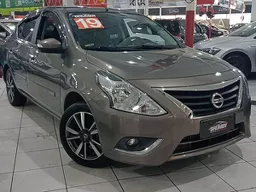 Nissan Versa