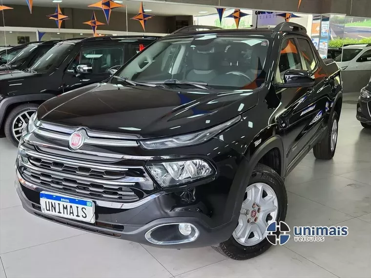 Fiat Toro Preto 17