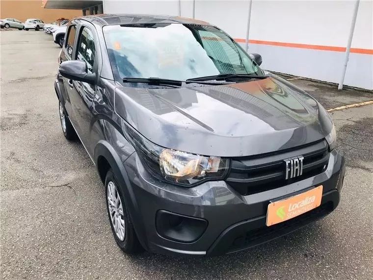 Fiat Mobi Prata 5