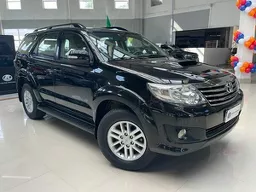 Toyota Hilux SW4