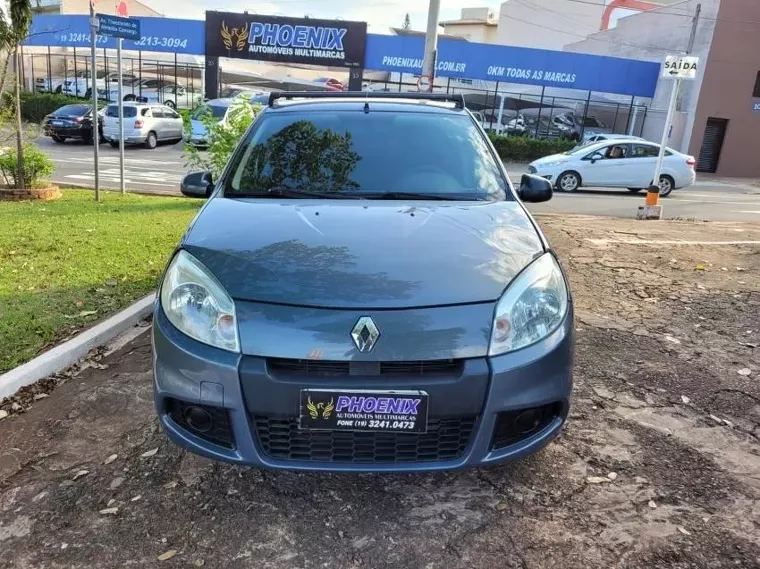 Renault Sandero Prata 1