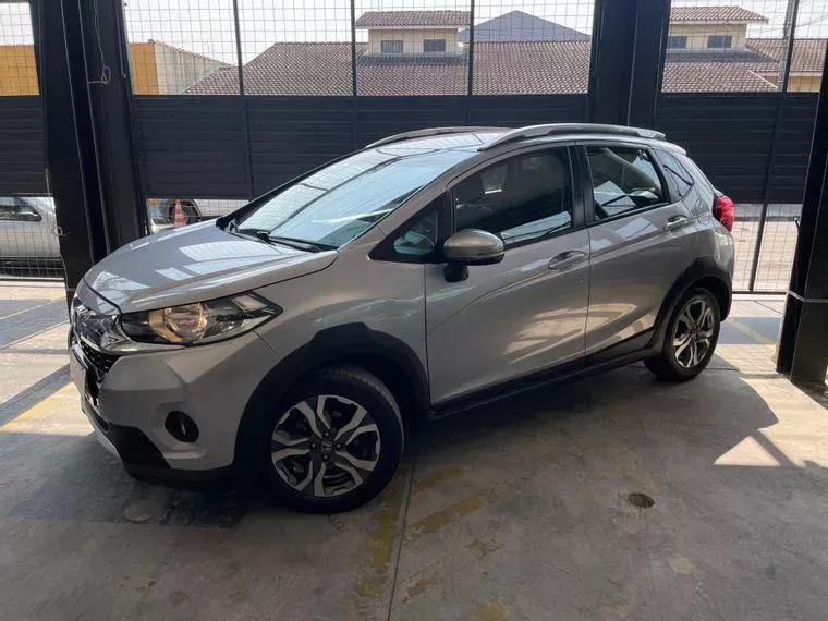 Honda WR-V Prata 1