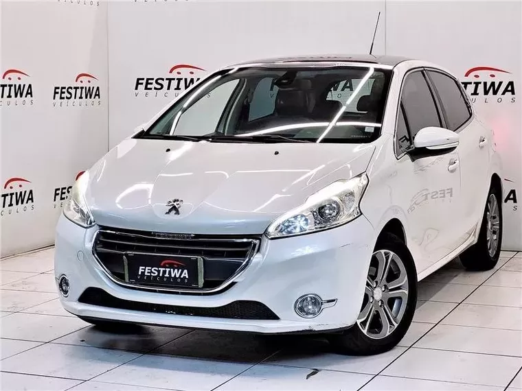 Peugeot 208 Branco 2