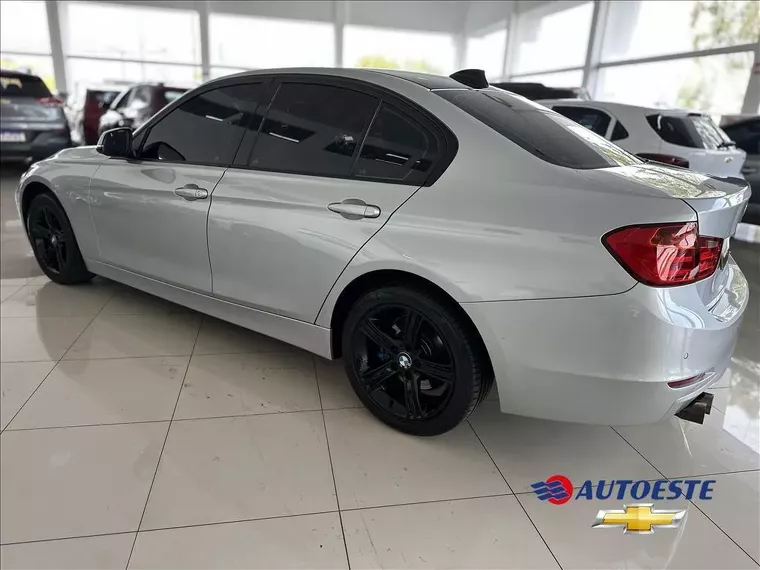 BMW 320i Prata 1