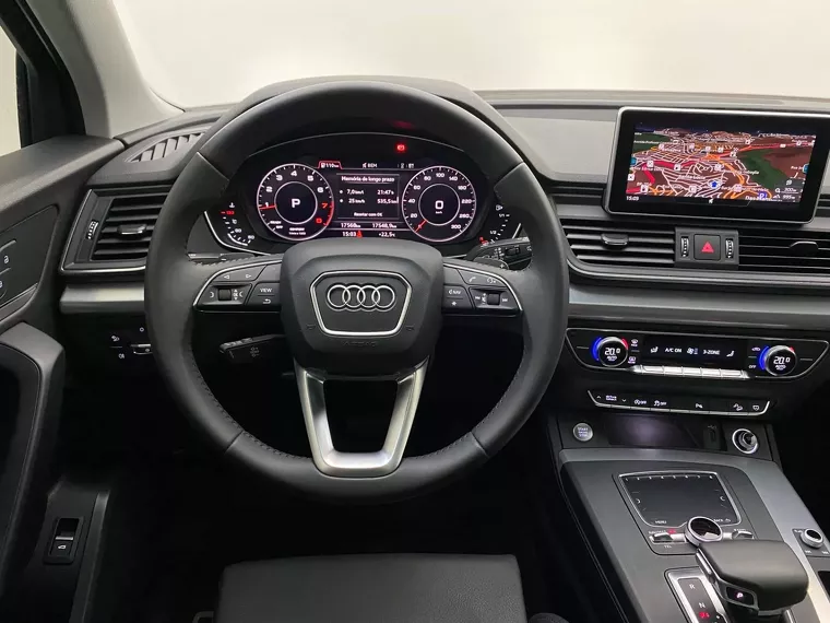 Audi Q5 Cinza 3