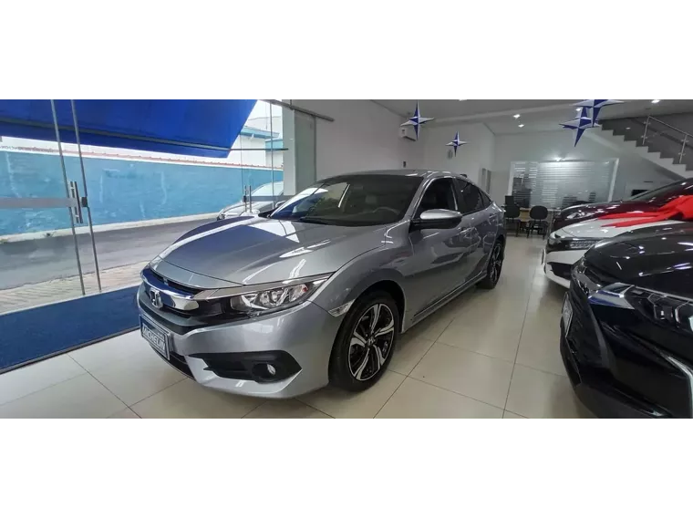 Honda Civic Prata 8