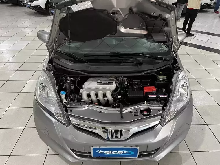 Honda FIT Cinza 36