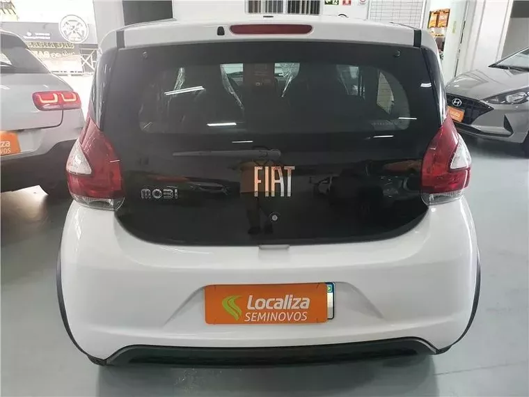 Fiat Mobi Branco 4