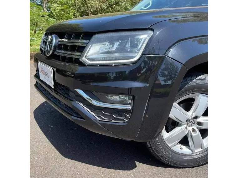 Volkswagen Amarok Preto 7