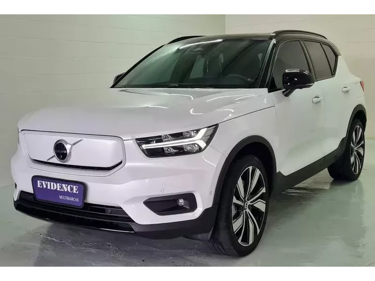 Volvo XC40 Branco 12