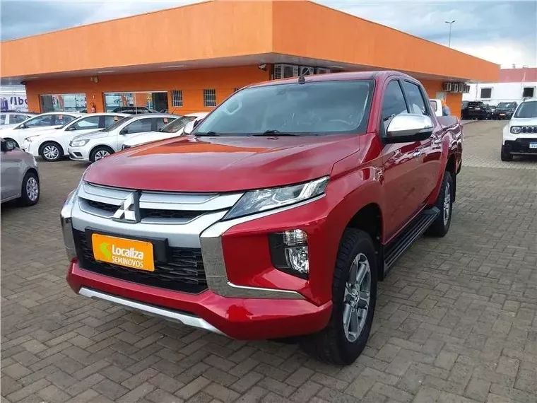 Mitsubishi L200 Triton Vermelho 1