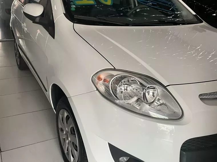 Fiat Palio Branco 2