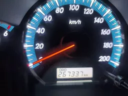 Toyota Hilux SW4
