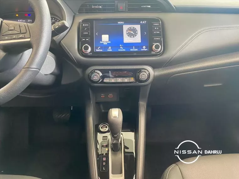 Nissan Kicks Cinza 7