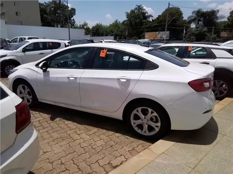 Chevrolet Cruze Branco 3