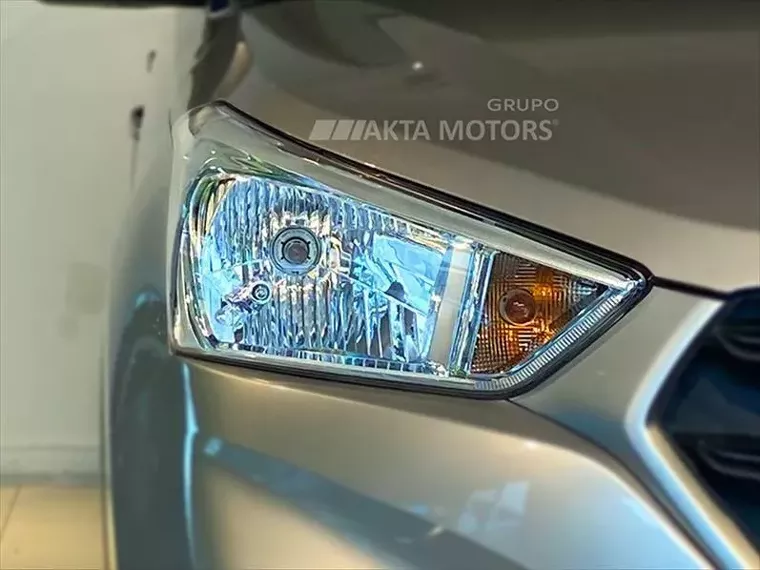 Hyundai Creta Prata 5