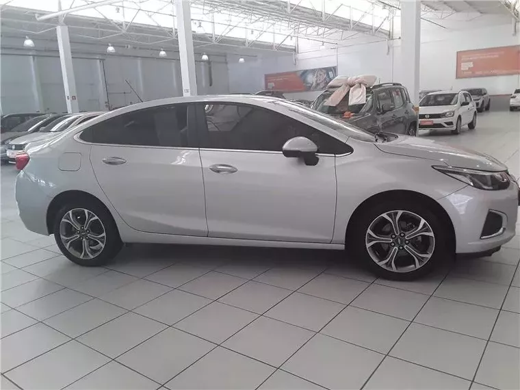 Chevrolet Cruze Prata 5