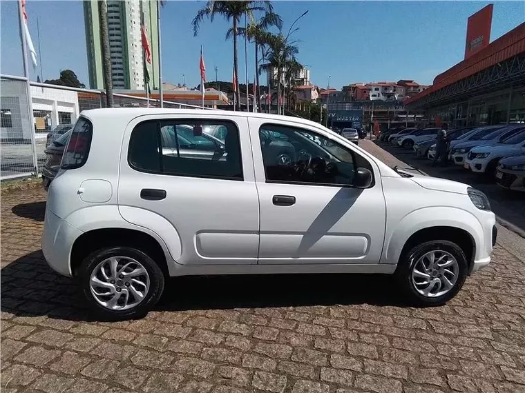 Fiat Uno Branco 1