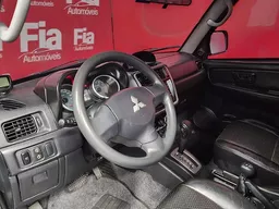 Mitsubishi Pajero TR4
