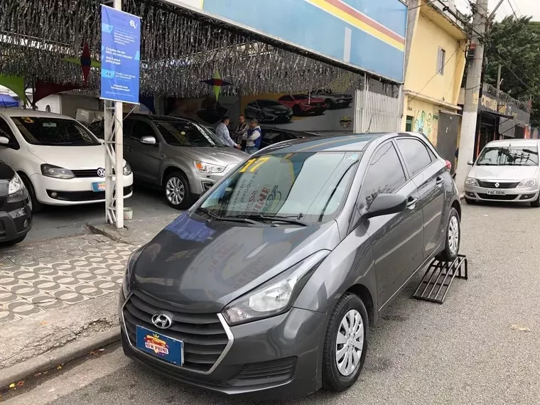 Hyundai HB20 Cinza 9