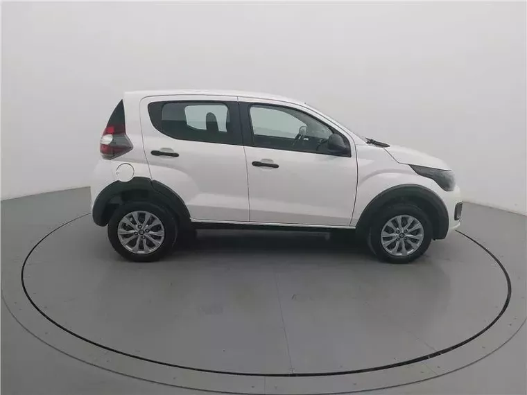 Fiat Mobi Branco 14