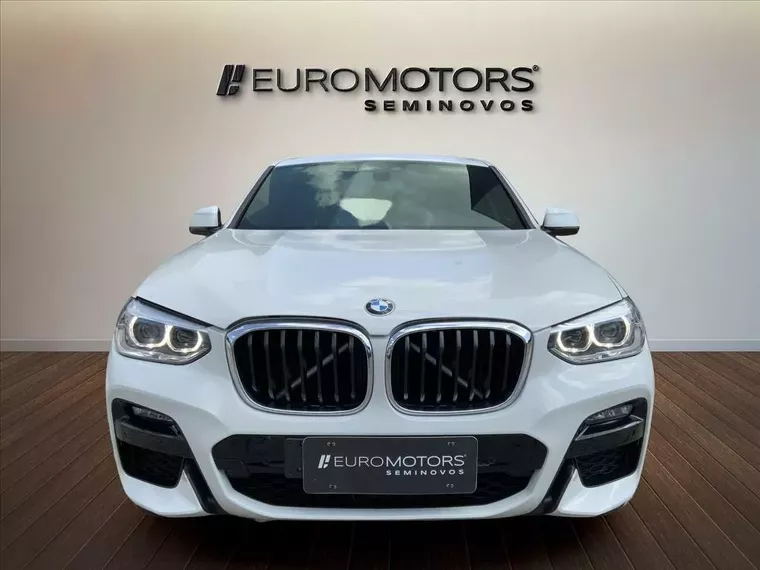 BMW X4 Branco 10