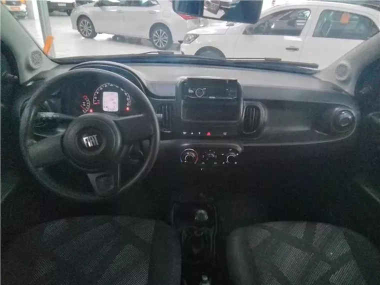 Fiat Mobi Prata 7