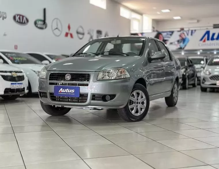 Fiat Siena Cinza 1