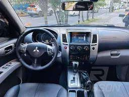 Mitsubishi Pajero Dakar