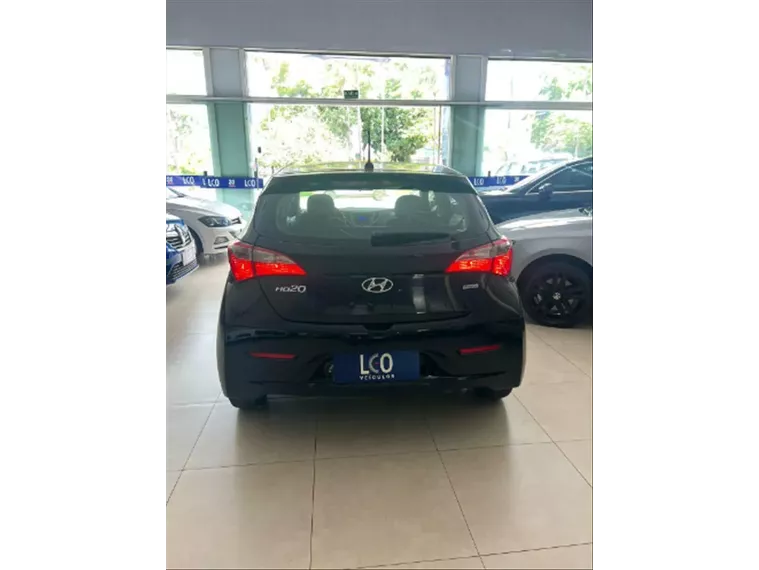 Hyundai HB20 Preto 8