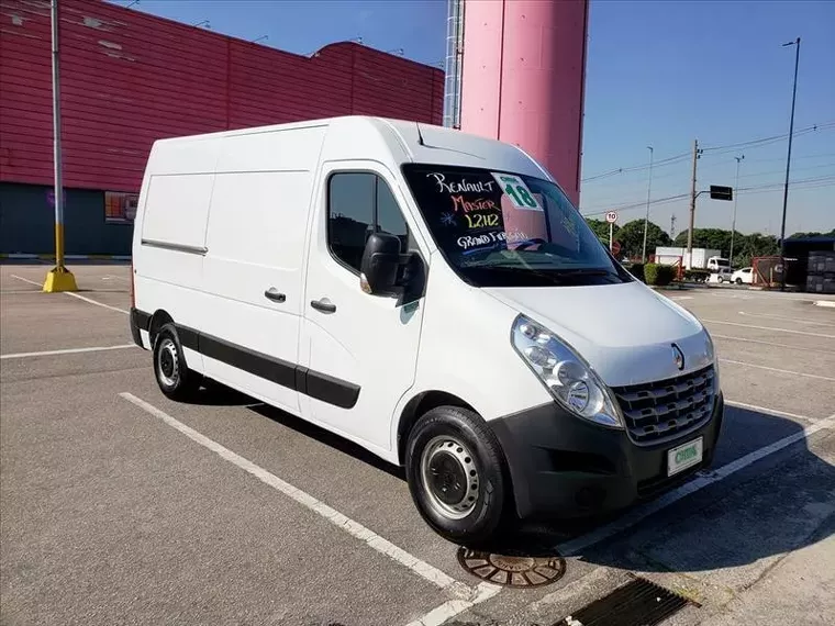 Renault Master Branco 9