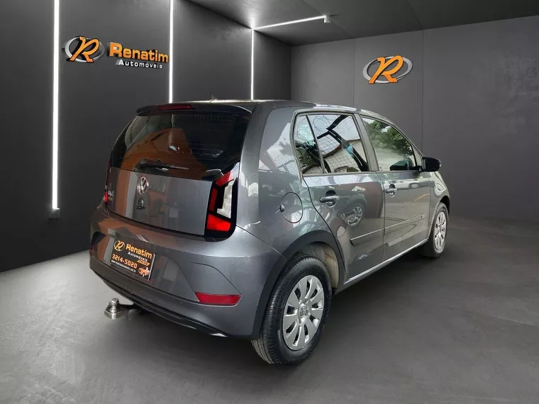 Volkswagen UP Cinza 1