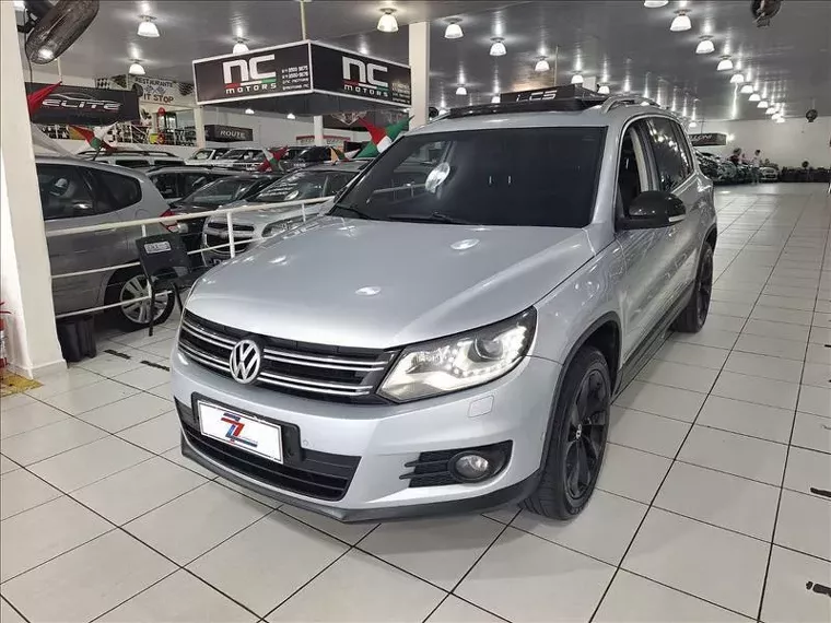 Volkswagen Tiguan Prata 8