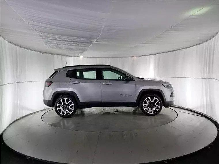 Jeep Compass Prata 15