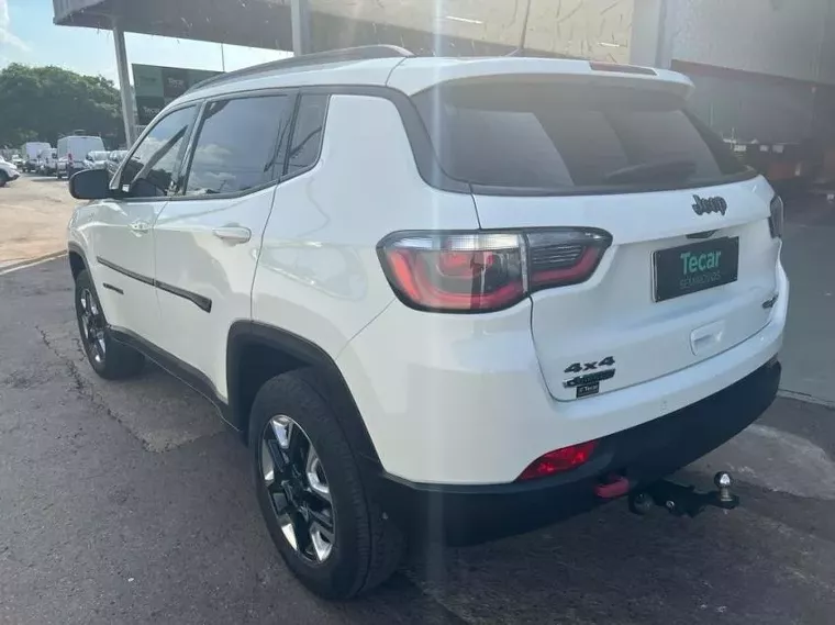 Jeep Compass Branco 29