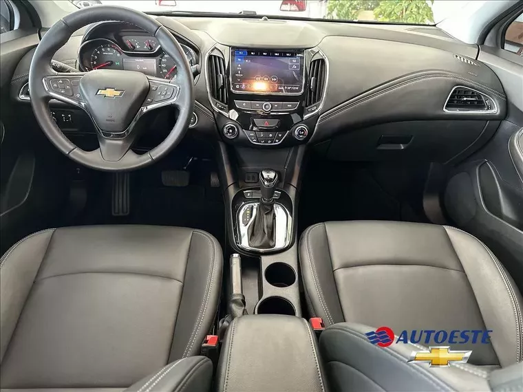 Chevrolet Cruze Branco 8